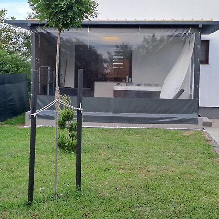 Kuca Za Odmor Domus Alba Villa Branjin Vrh Ngoại thất bức ảnh