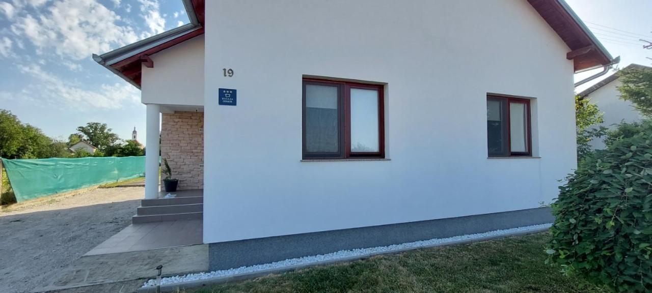 Kuca Za Odmor Domus Alba Villa Branjin Vrh Ngoại thất bức ảnh